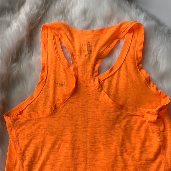 NIKE dry fit orange tank - Picture 6 of 6